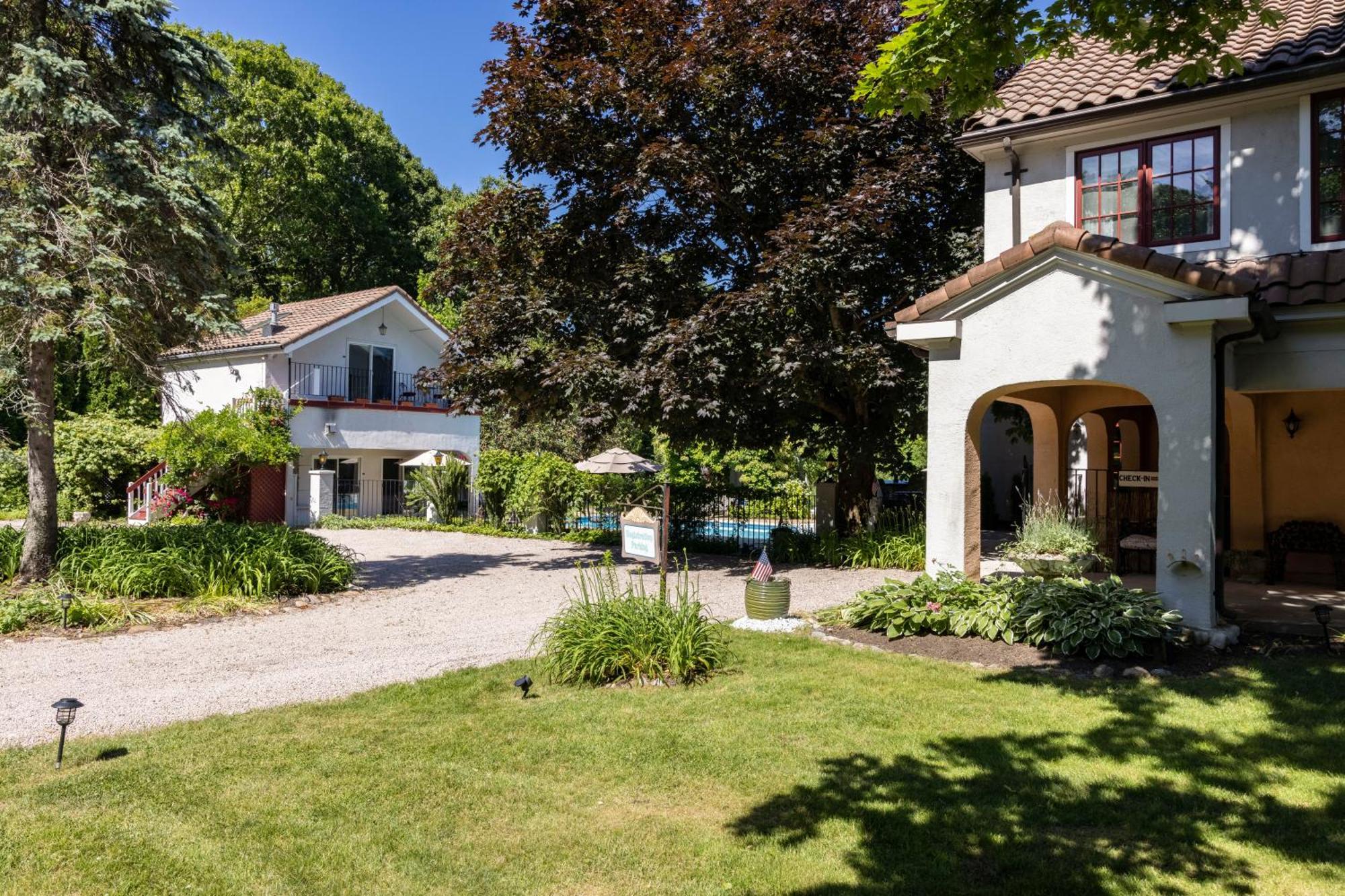 The Villa Bed And Breakfast Westerly Exterior foto